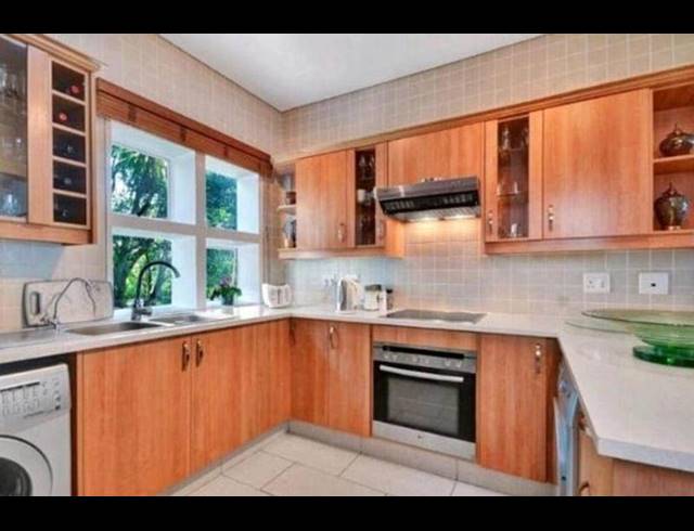 2 BEDROOM APARTMENT FOR SALE IN ATHOLL